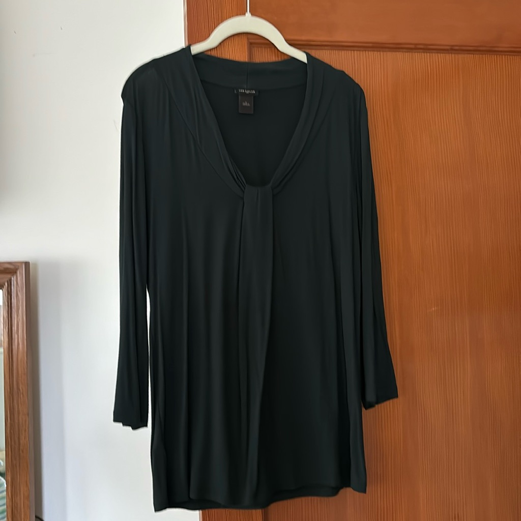 Ann Taylor Scoop Neck Top